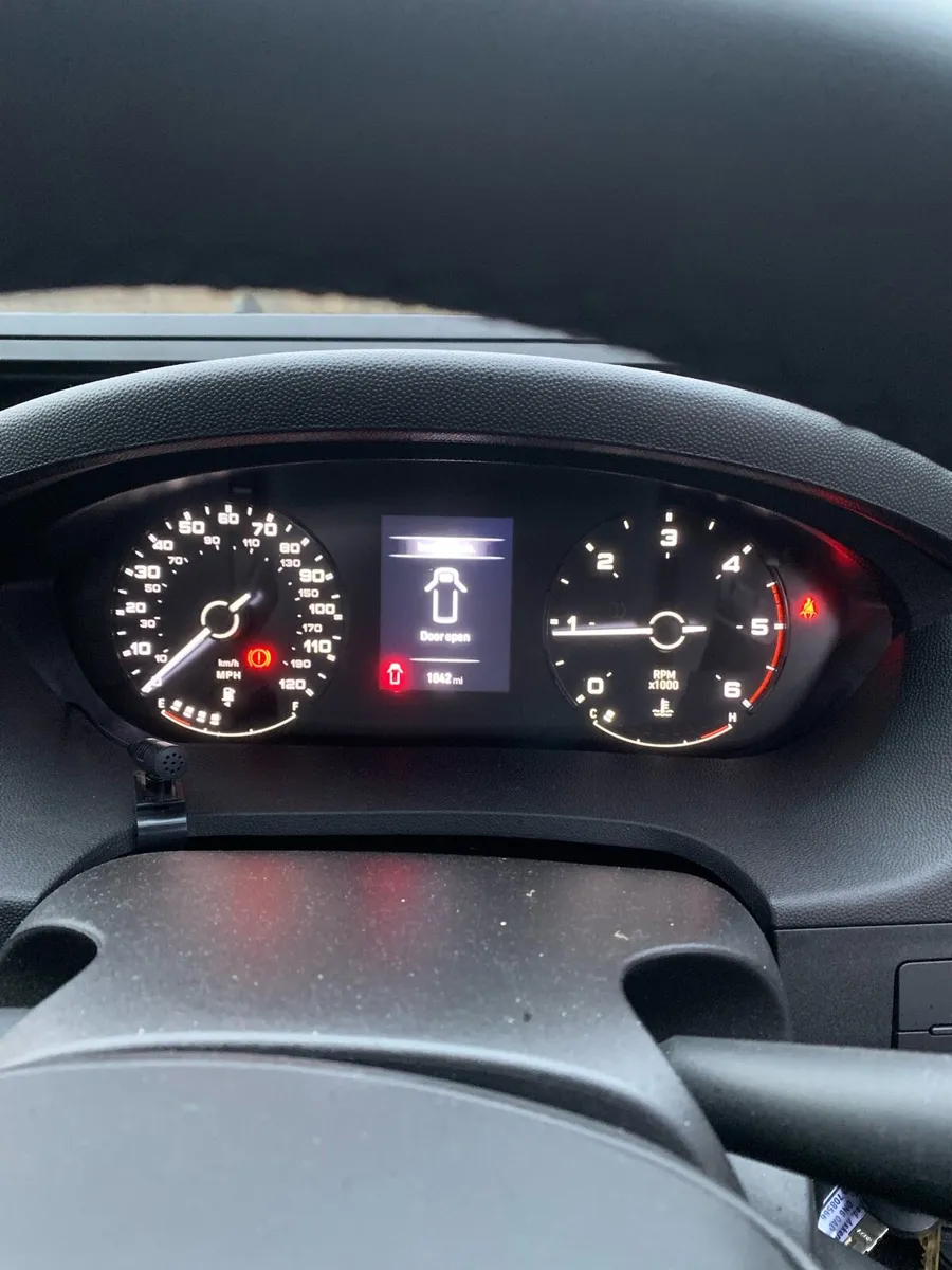 2025 (2026 model) Auto trail expedition 67 flex - Image 4