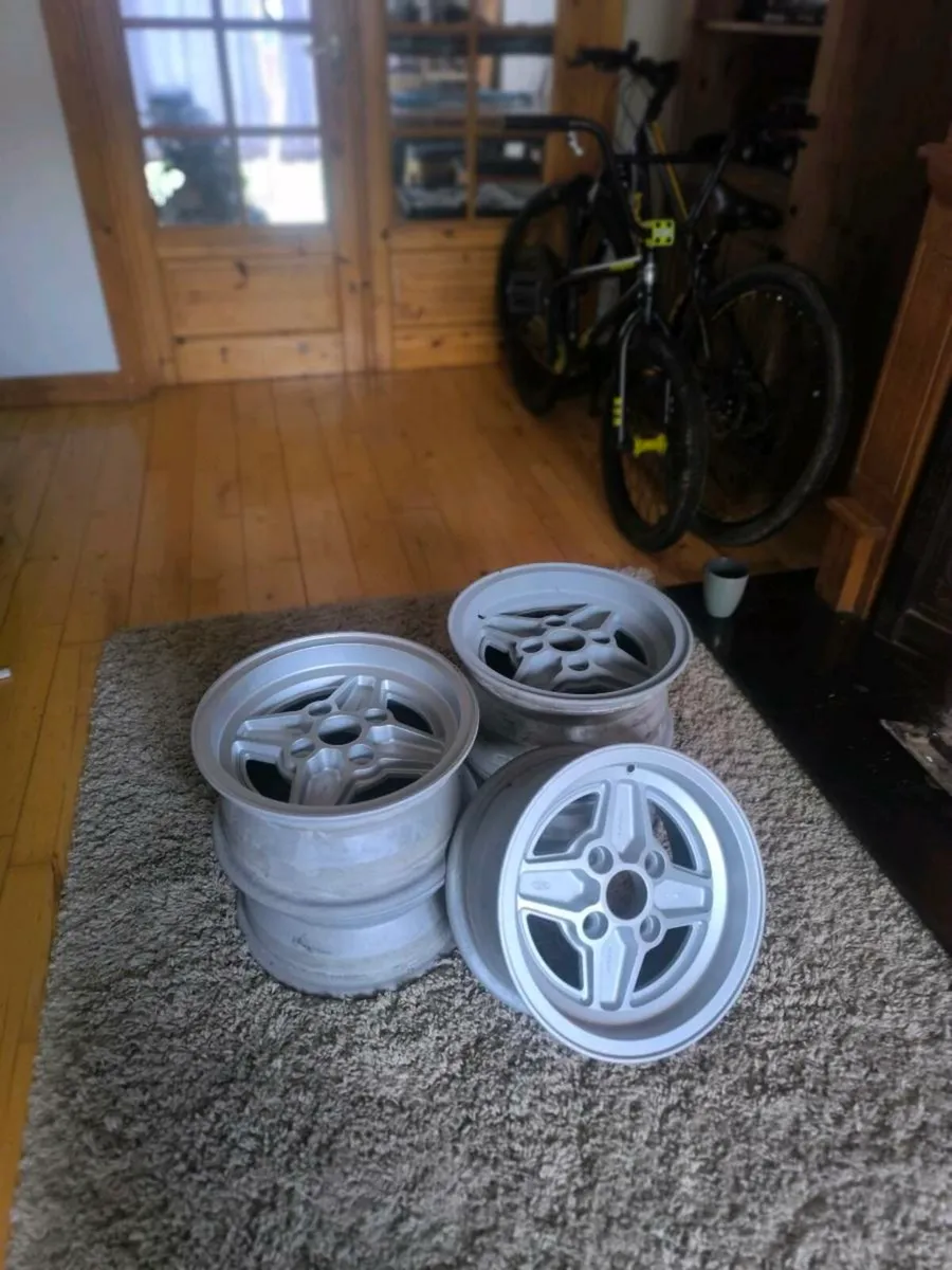 Mk2 ford escort parts - Image 2