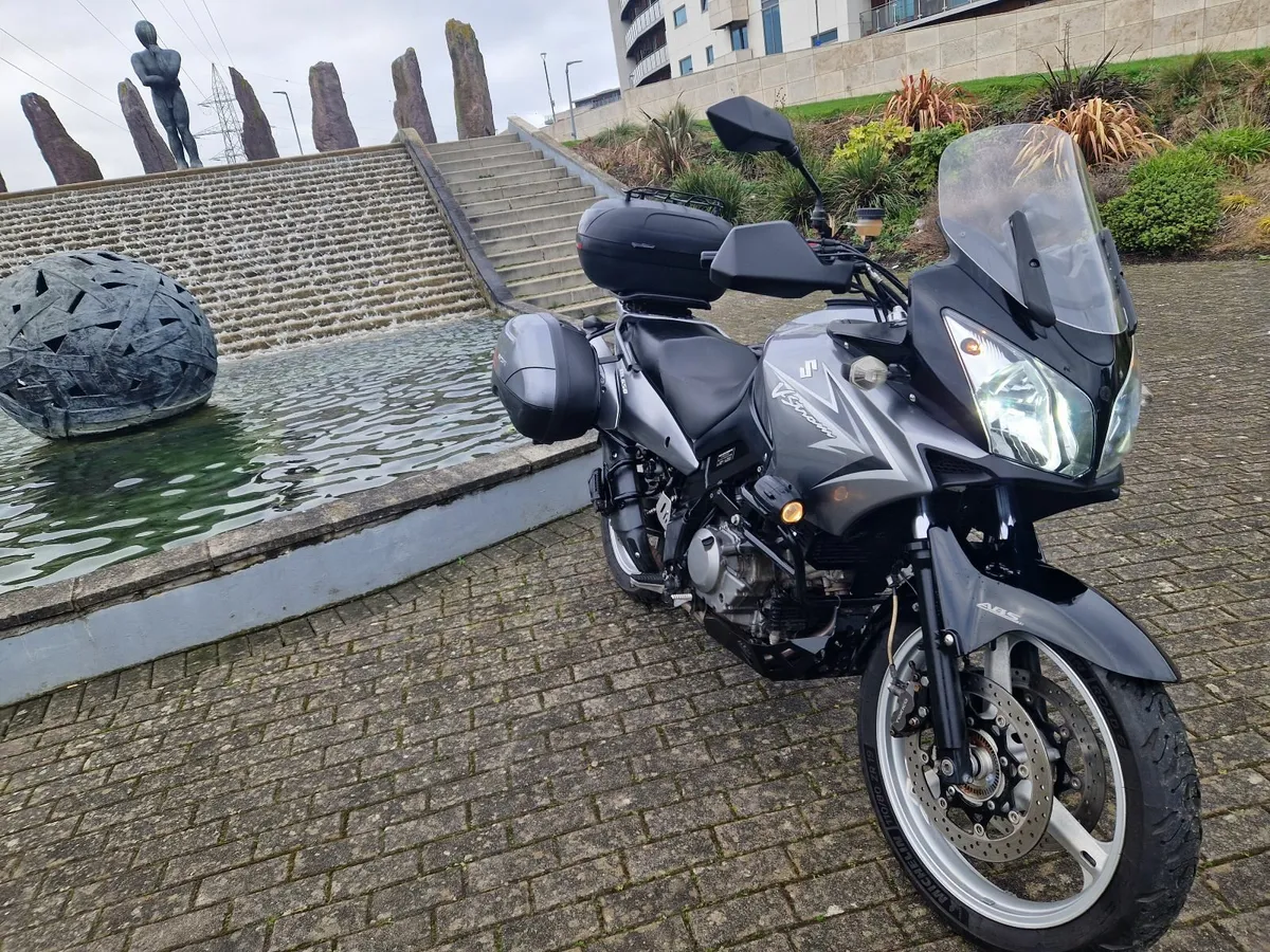 Suzuki v strom 650 ~ 2010 - Image 4