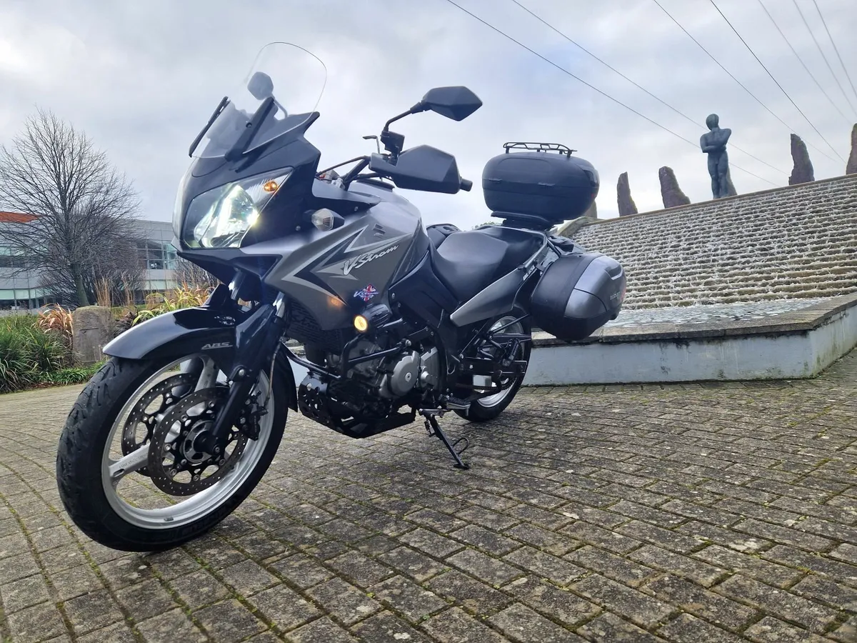 Suzuki v strom 650 ~ 2010 - Image 2