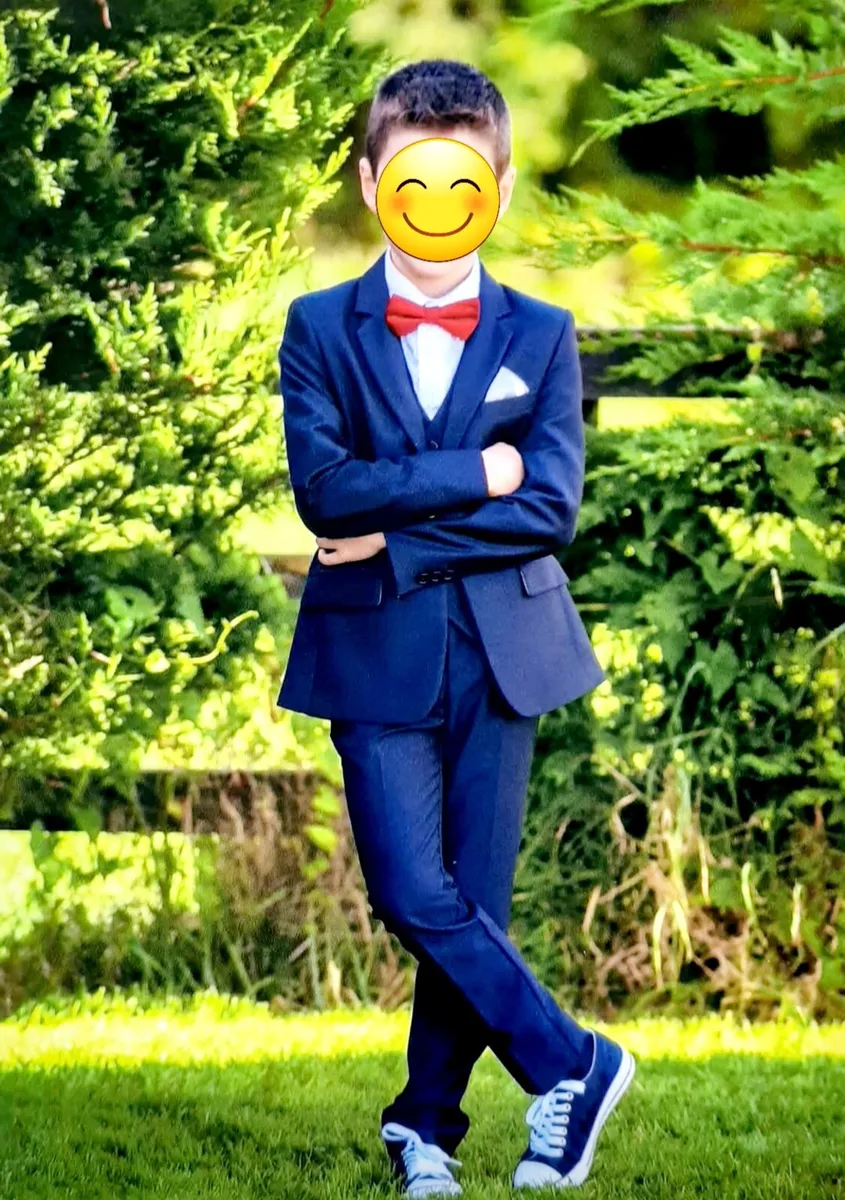 Boys Suit - Image 1