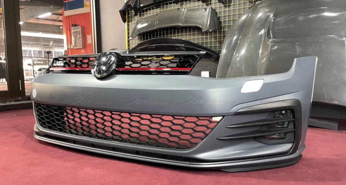 VW Golf mk7 gti front bumper - Image 4