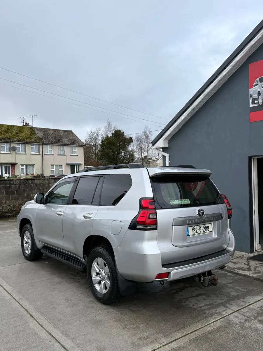 Toyota Land Cruiser 2018 Auto - Image 4