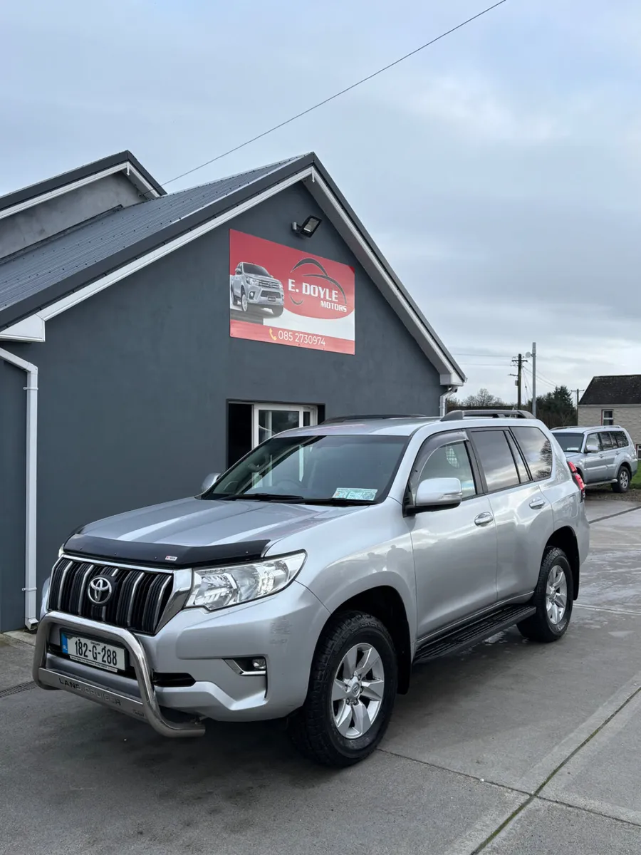 Toyota Land Cruiser 2018 Auto - Image 3