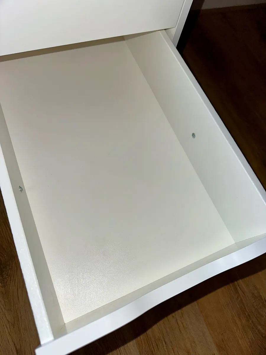 NEW Desk (assembled, like NEW) - Image 4