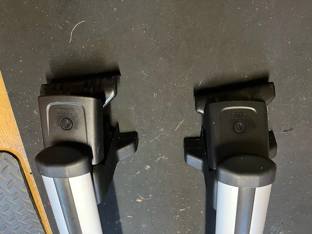 Audi brand roof bars for Audi A6 - Image 4