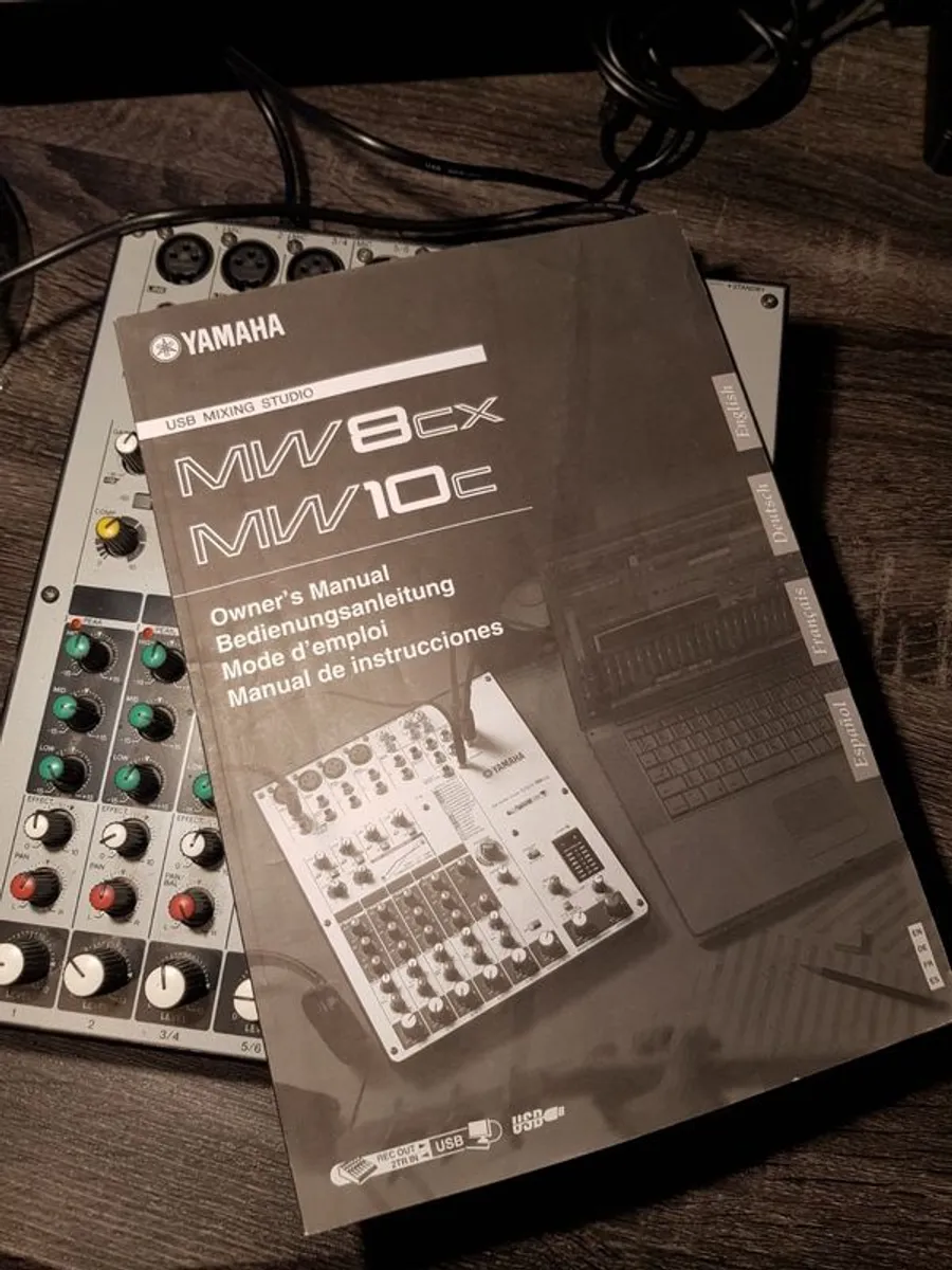 Yamaha MW8cx - Image 4