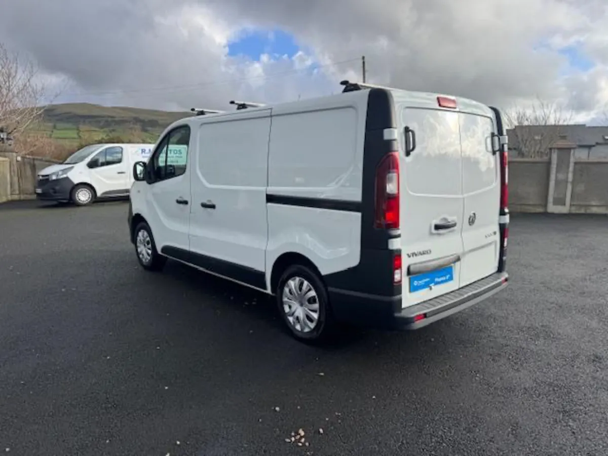 Vauxhall Vivaro - N.I. Ireland Registered - Image 4