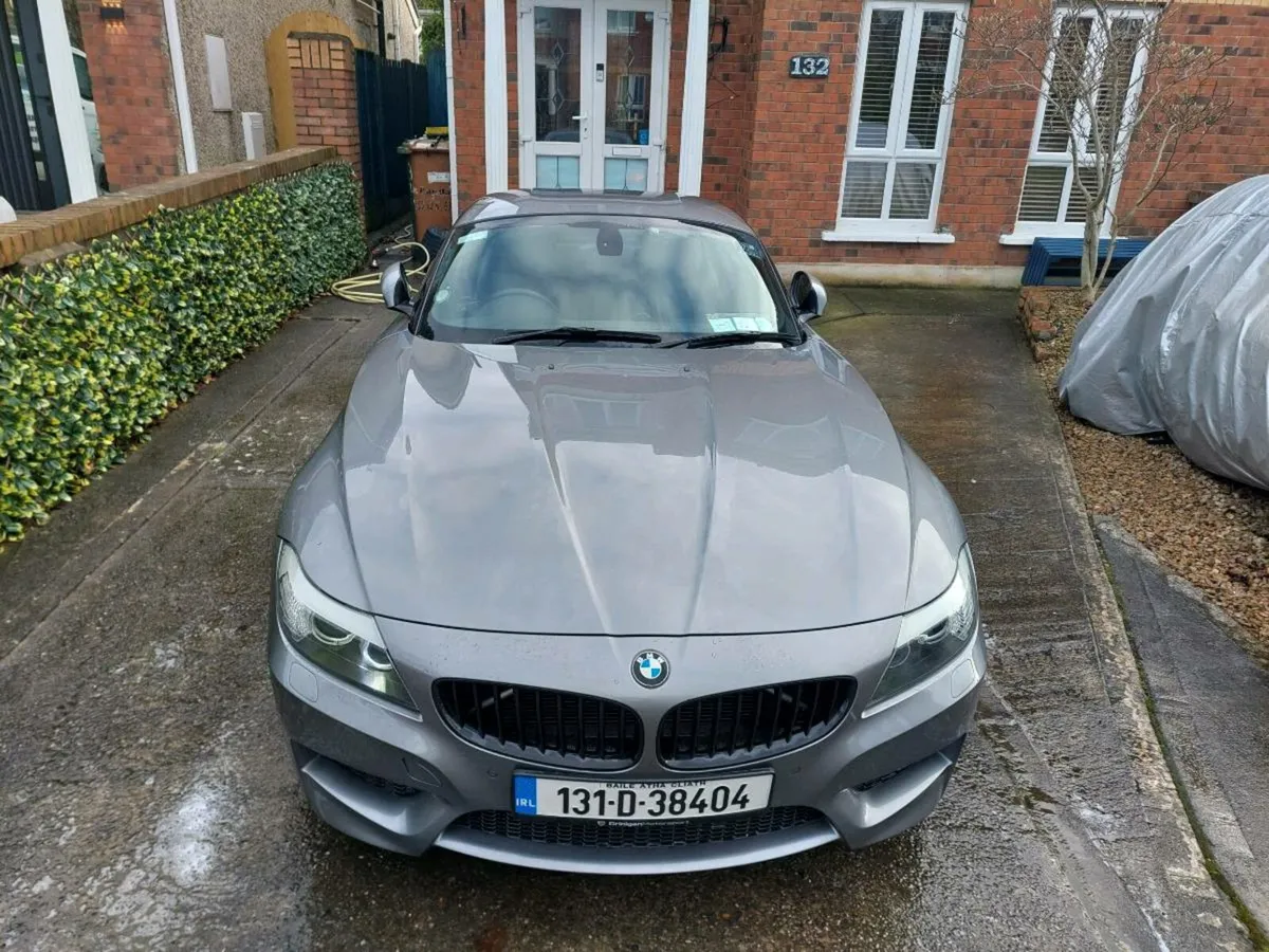 2013 BMW Z4 (E89) sDrive 20i hard top convertible - Image 2