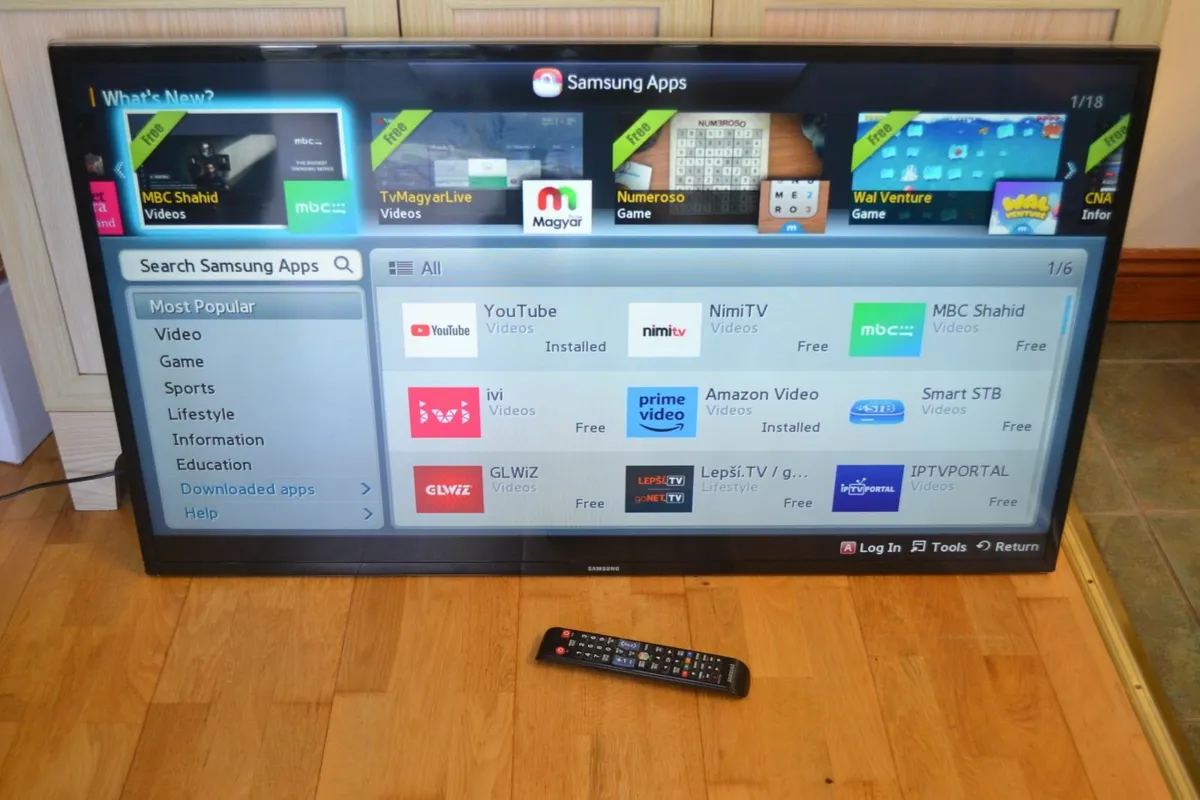 Samsung 46-inch Full HD Smart TV - Image 1