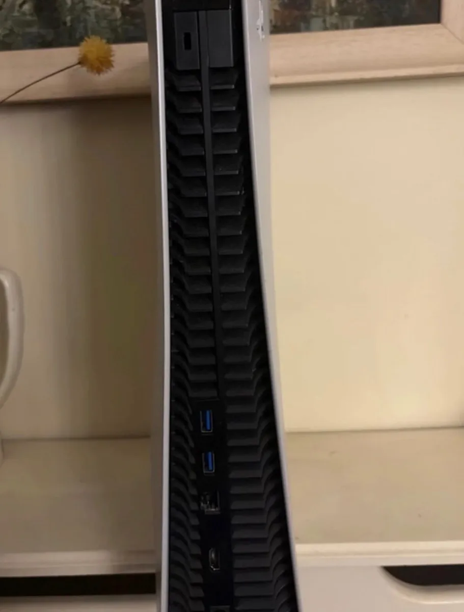 PlayStation 5 - Image 1