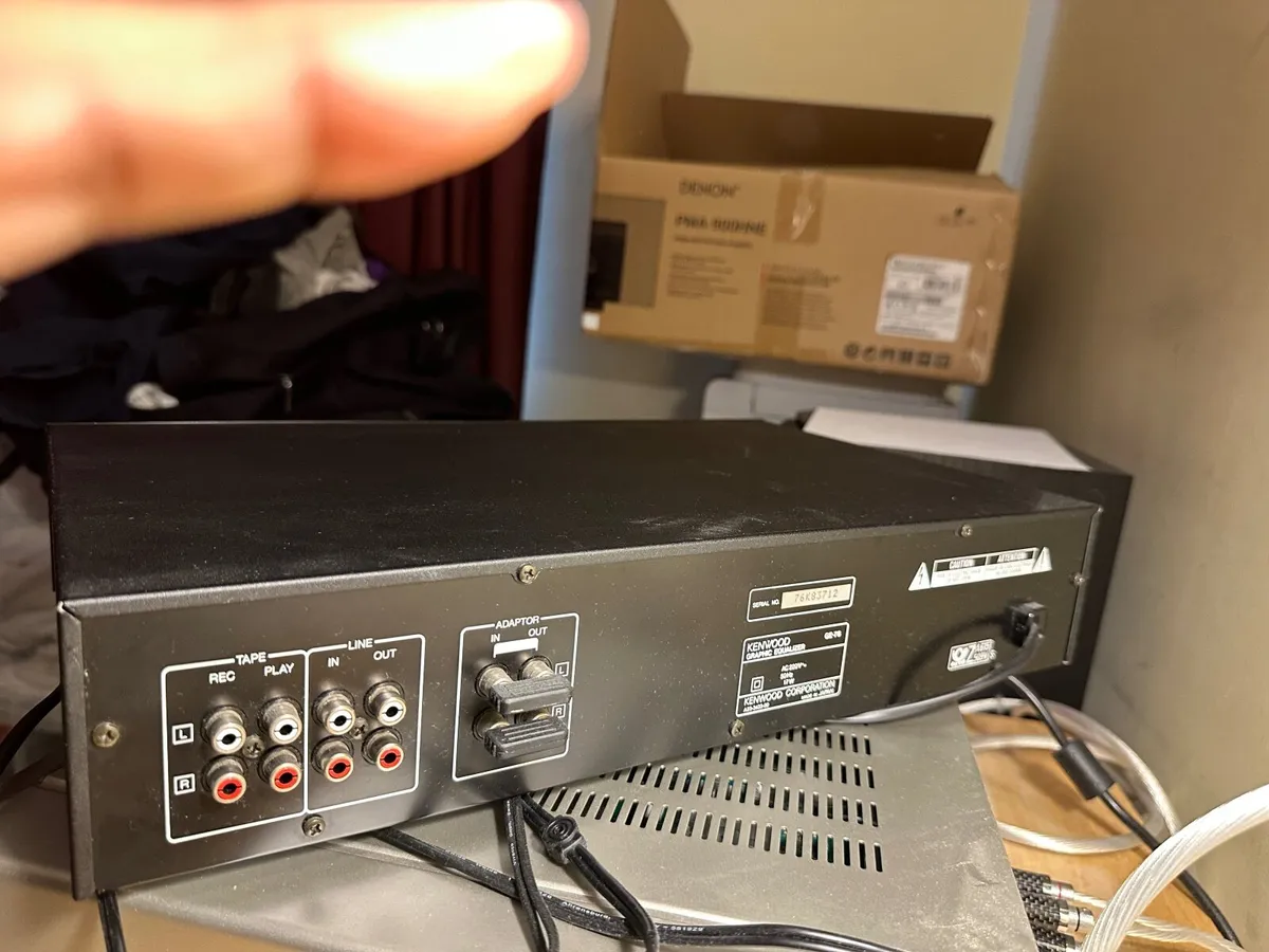 The Kenwood GE-76 is a 9-band-per-channel stereo g - Image 2