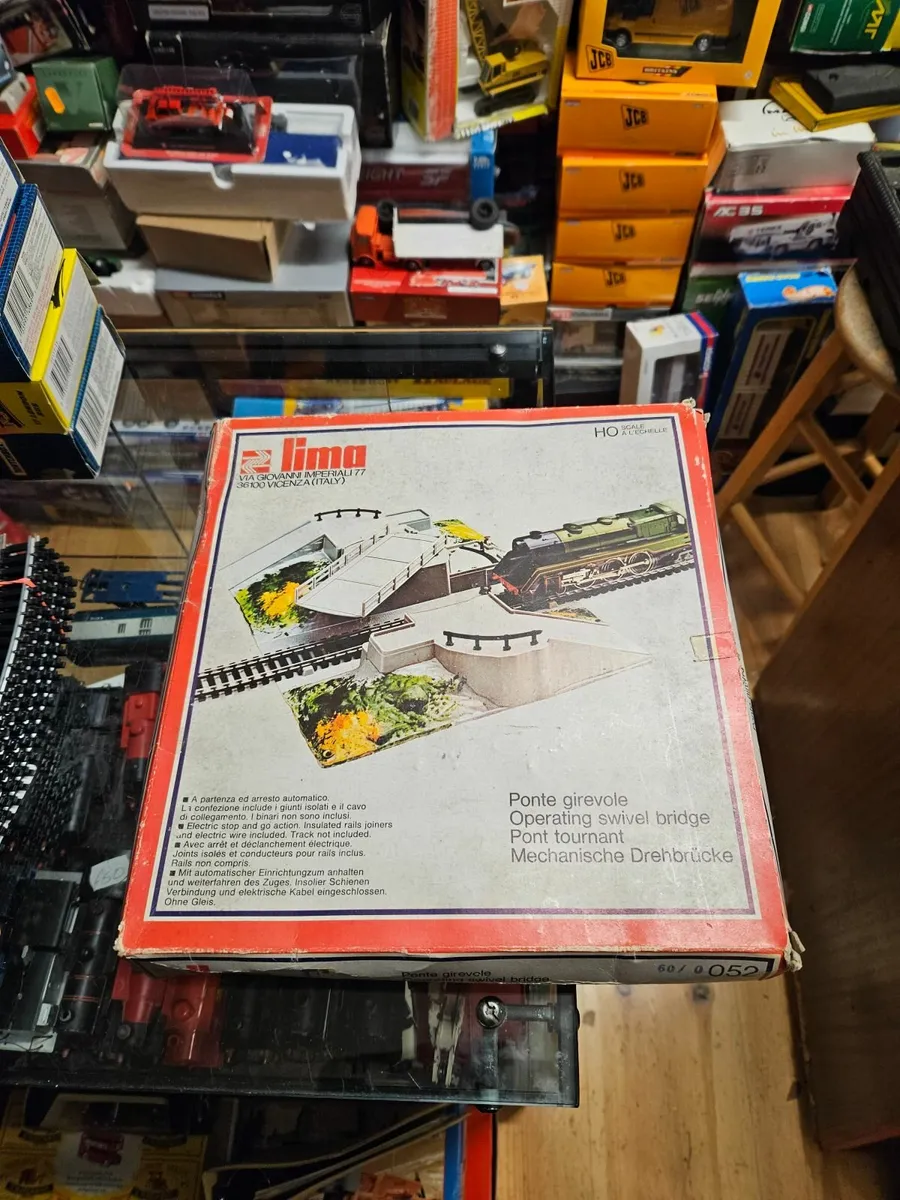 Hornby Lima OO Gauge Bridge - Image 1