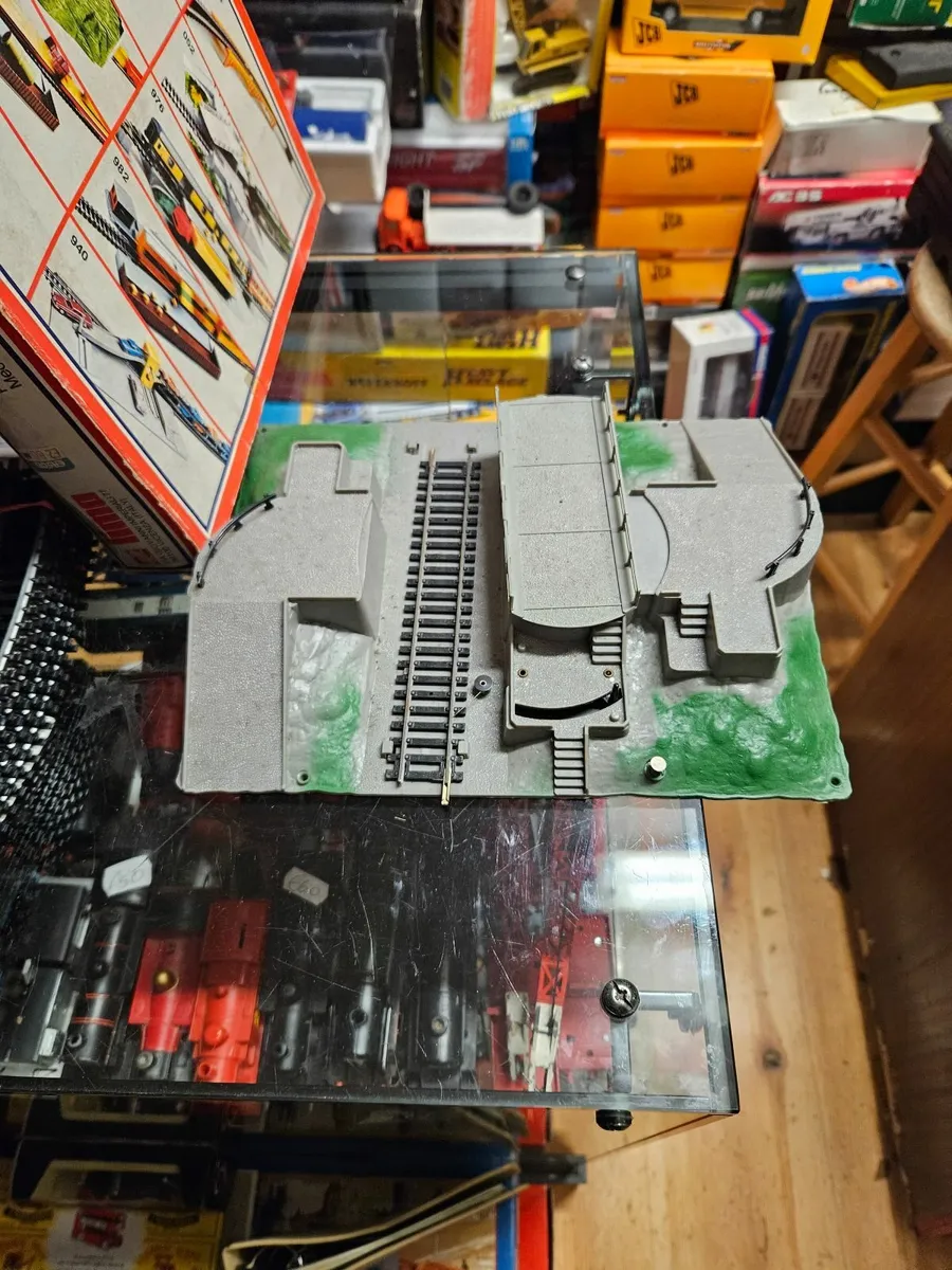 Hornby Lima OO Gauge Bridge - Image 2