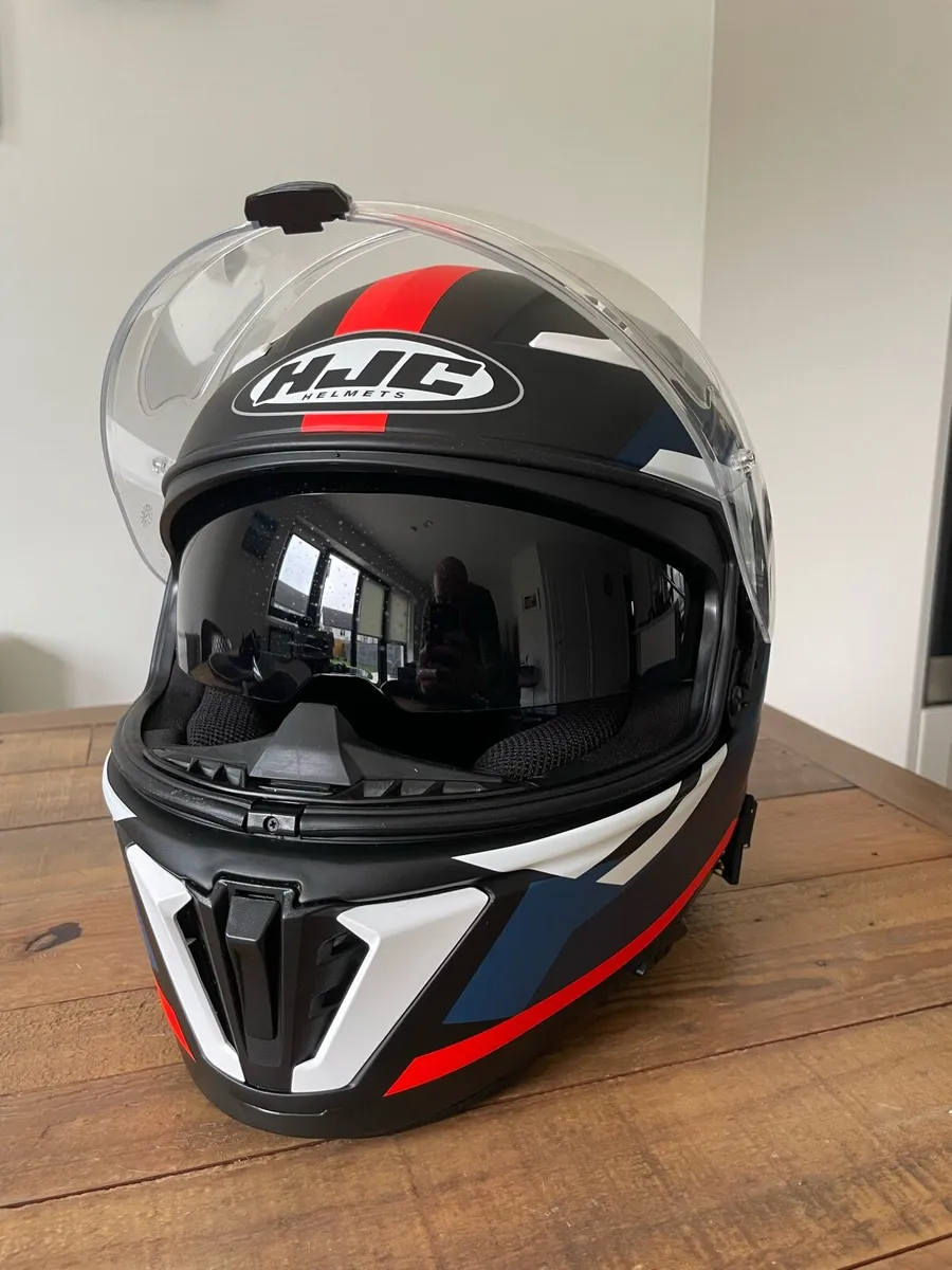 Motorcycle Helmet, Gloves, Jacket, & Trousers - Image 3