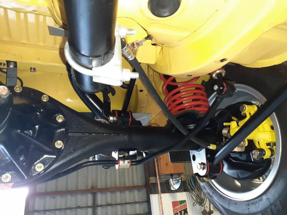 TOYOTA COROLLA TWINCAM FULLY RESTORED - Image 2