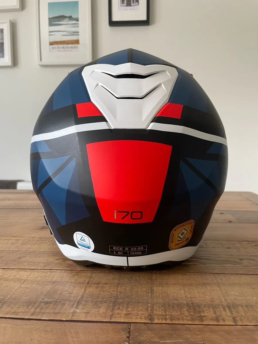 Motorcycle Helmet, Gloves, Jacket, & Trousers - Image 4