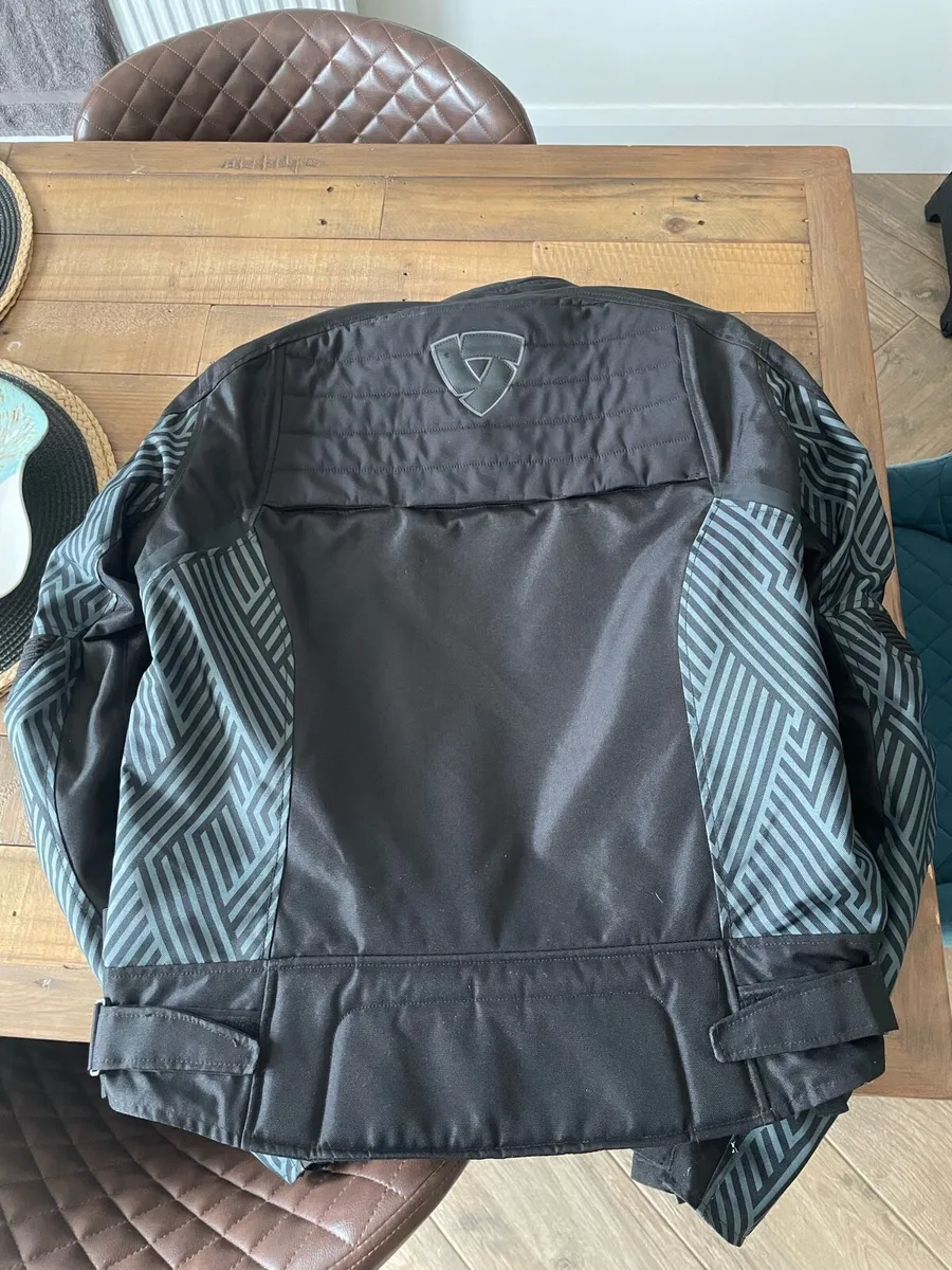 Motorcycle Gloves and Jacket - Image 3