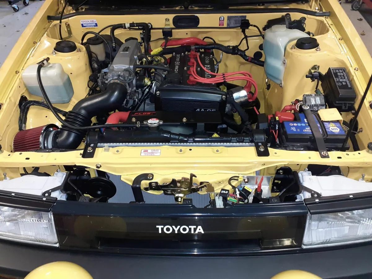 TOYOTA COROLLA TWINCAM FULLY RESTORED - Image 3