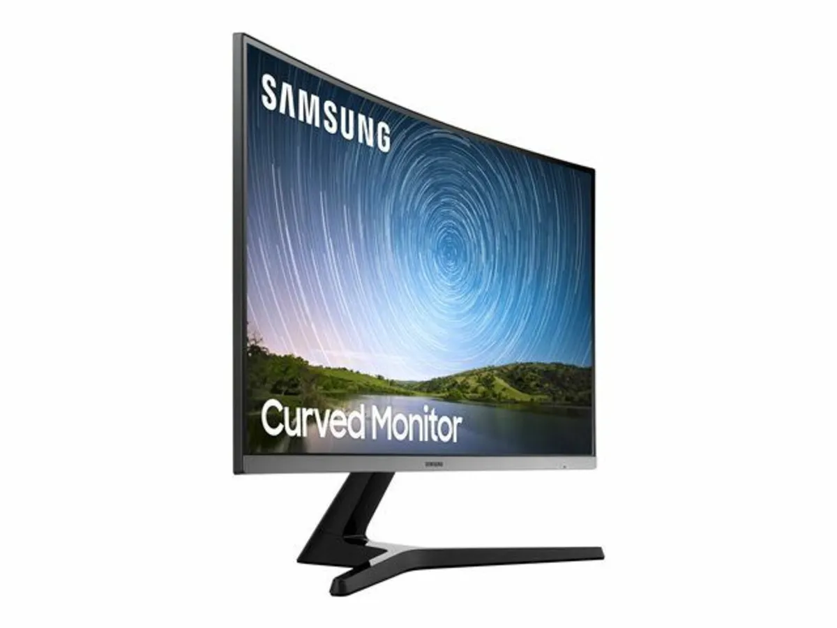32 Inches Samsung C32R500FHP
