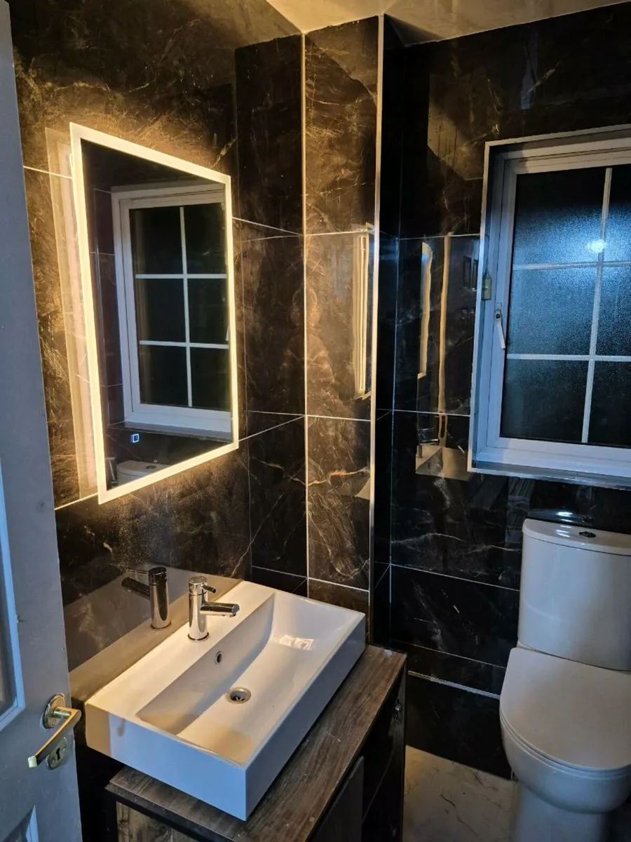 Tiler available - Image 1