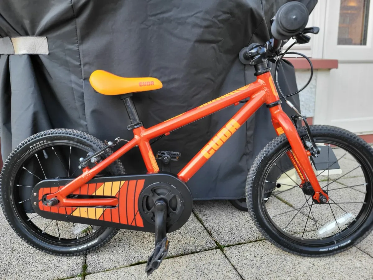 Cuda Trace 16" Kids Bike - Image 1
