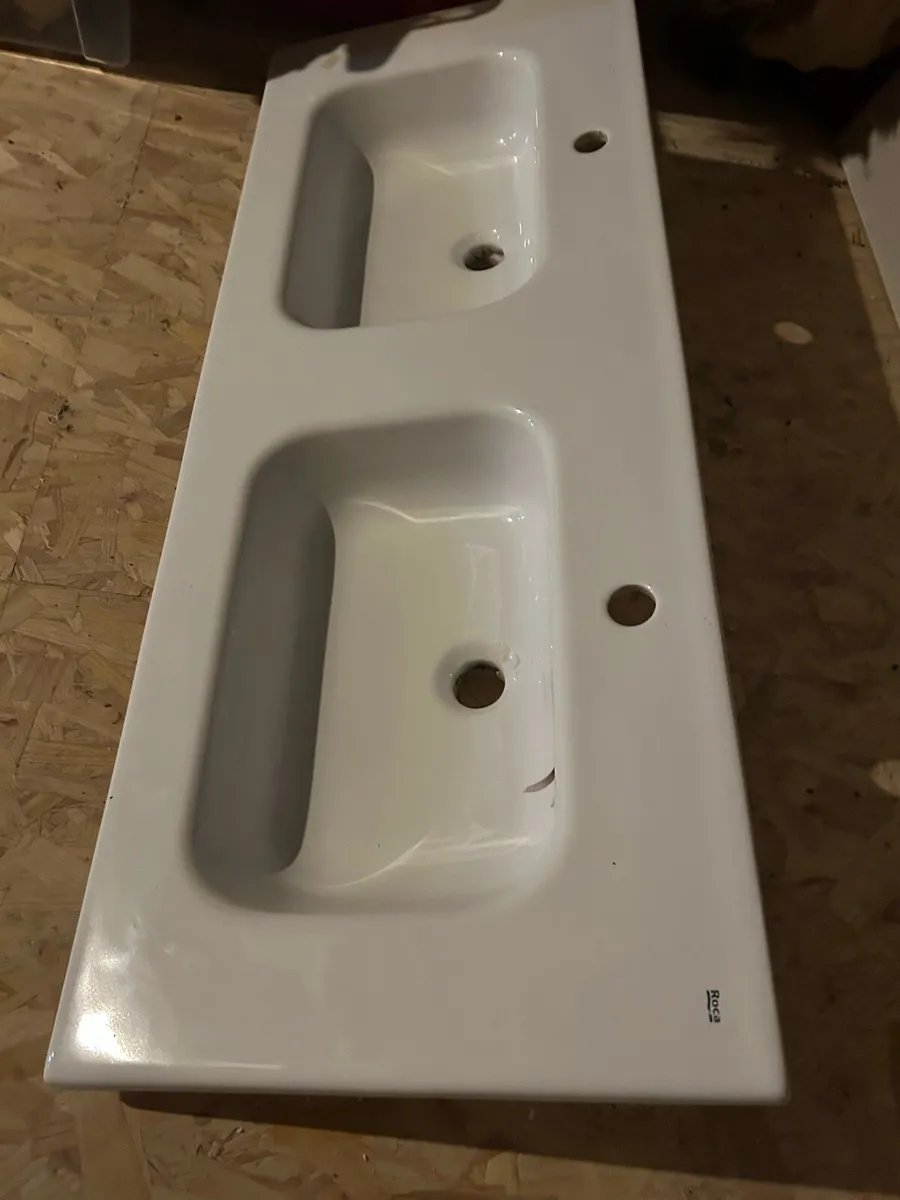Sink - Image 1