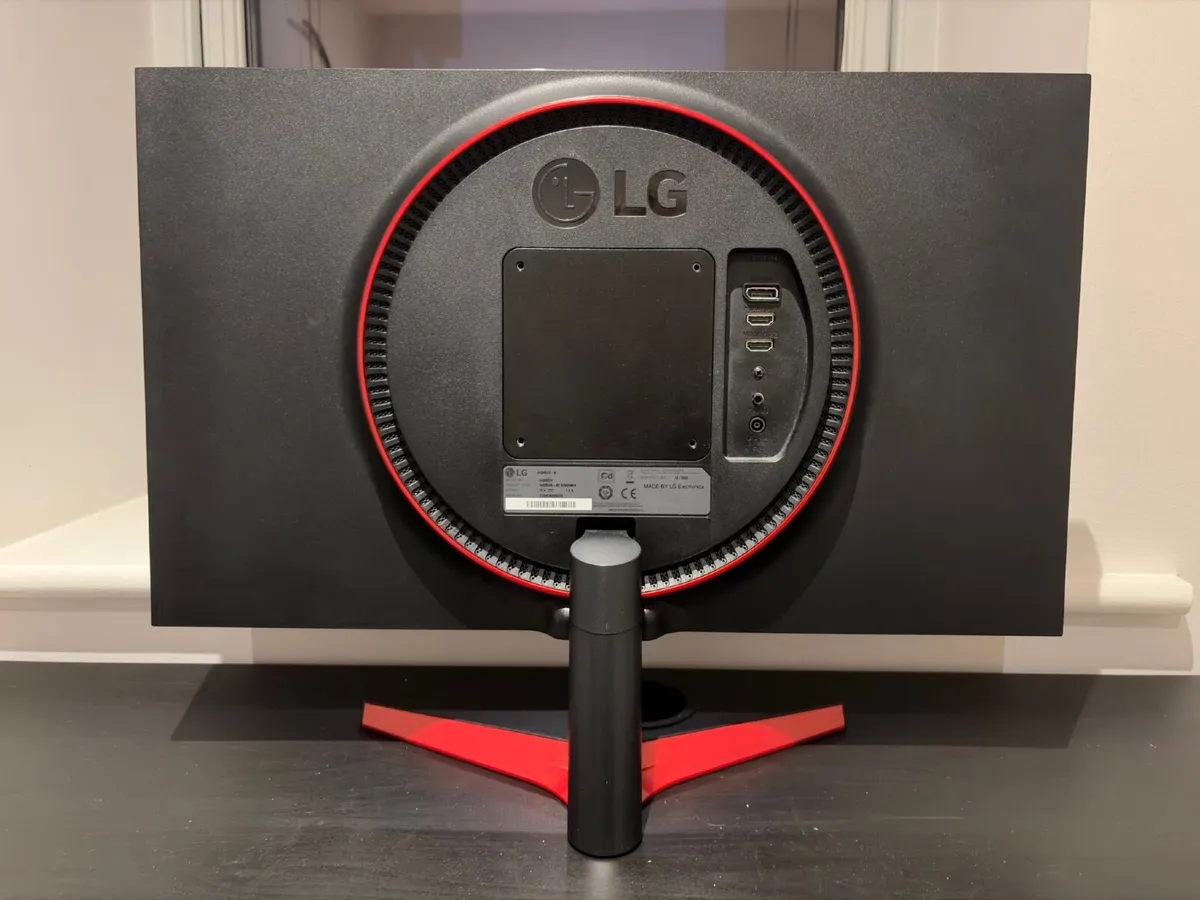 LG Monitor - Image 2