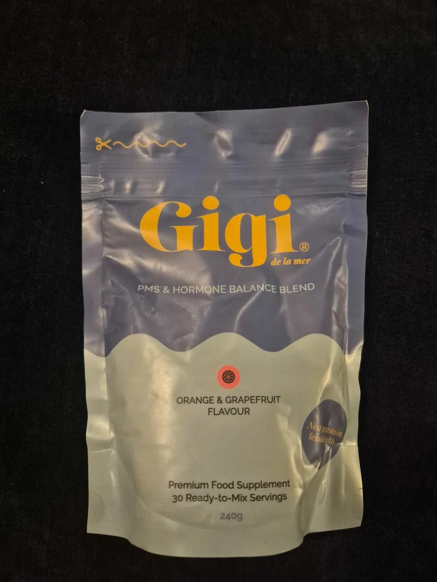 Gigi de la mer supplement and glass tumbler - Image 1