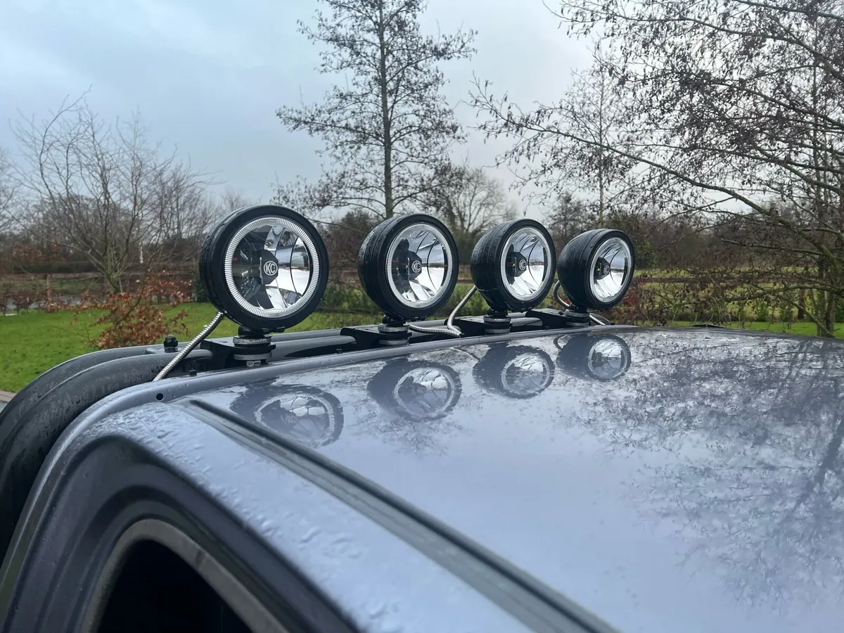 1999 HILUX Single Cab - Image 4