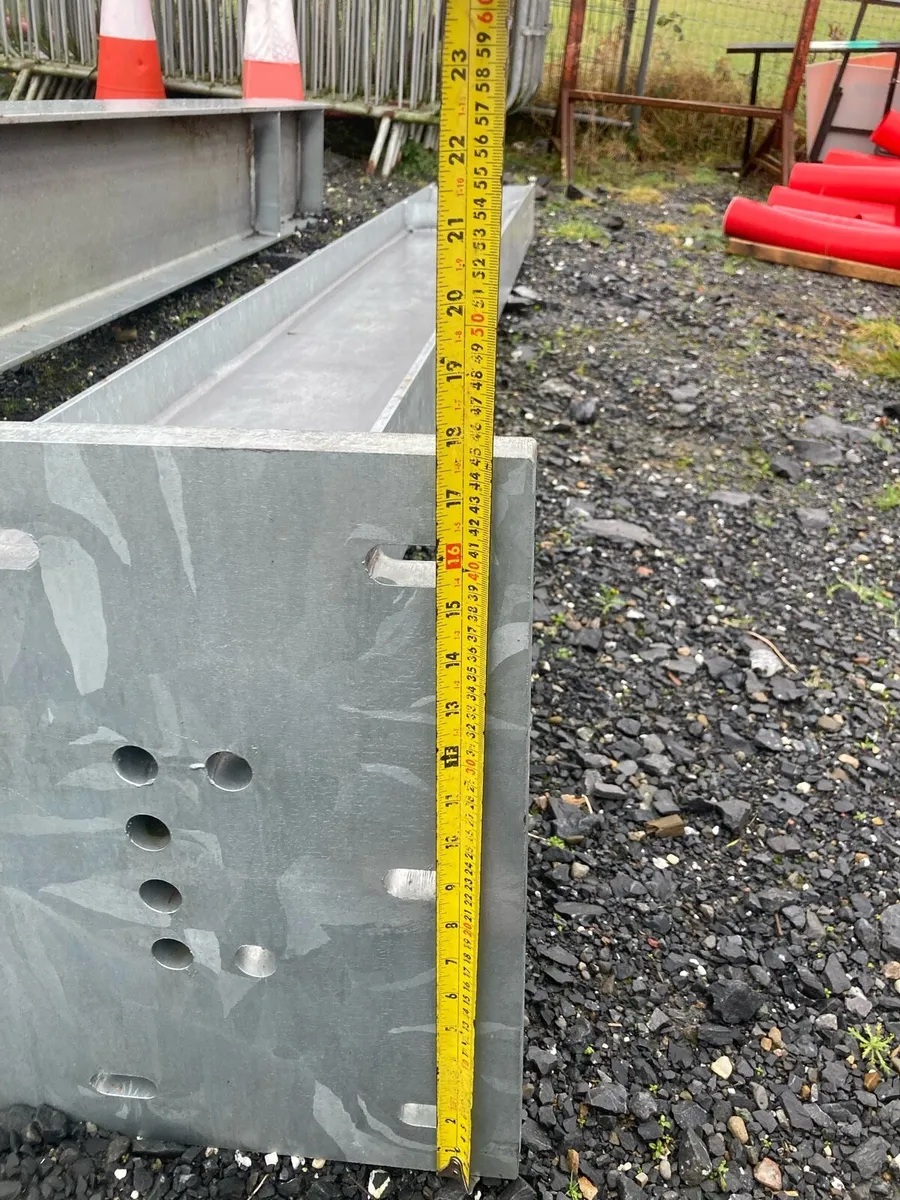 Galvanised pillars - Image 3