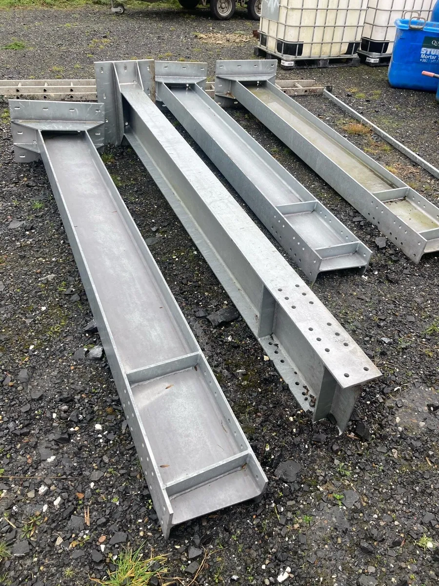 Galvanised pillars - Image 1