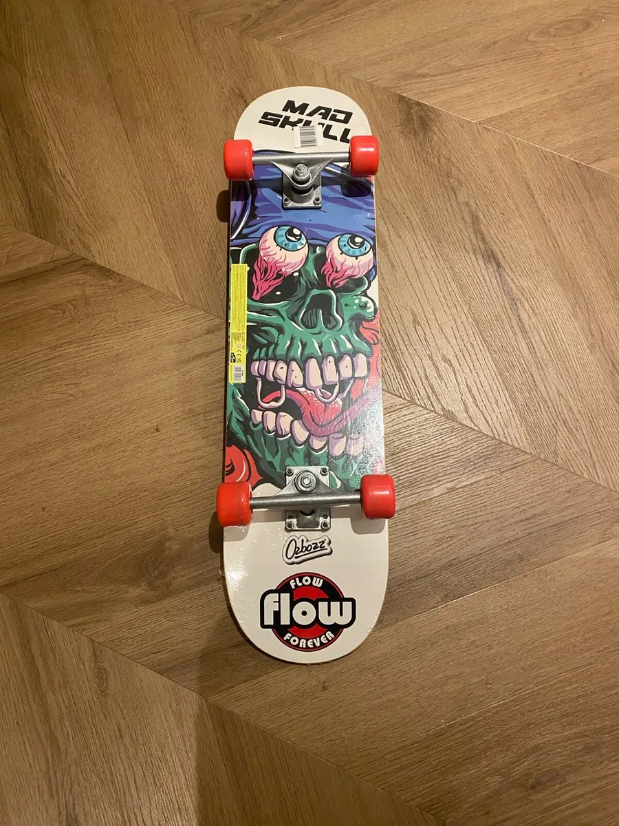 Brand new skateboard - Image 1