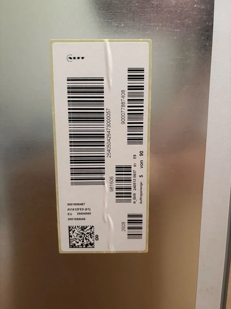 NEFF Integrated Fridge - Image 2