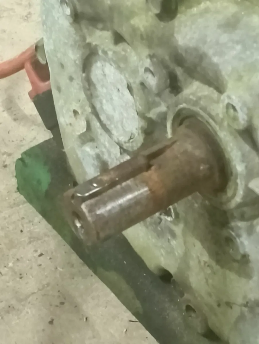 Kubota GS300 7.5hp electric start engine - Image 3