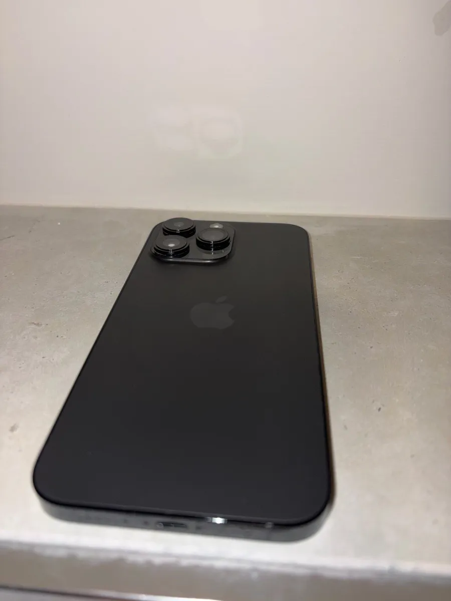 iphone 14 Pro Max Black 256GB - Image 3