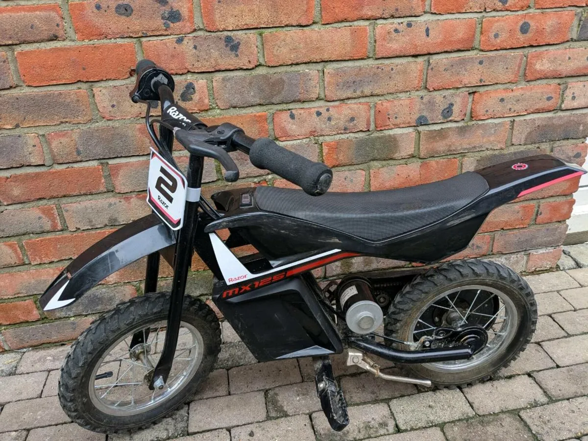 Kids razor electric dirtbike - Image 1