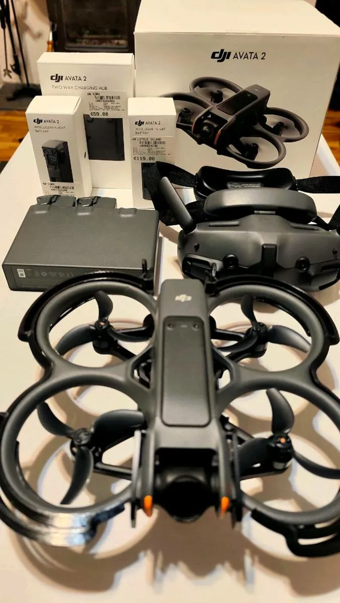 Dji avata 2 + battery's+ hub + etc - Image 1