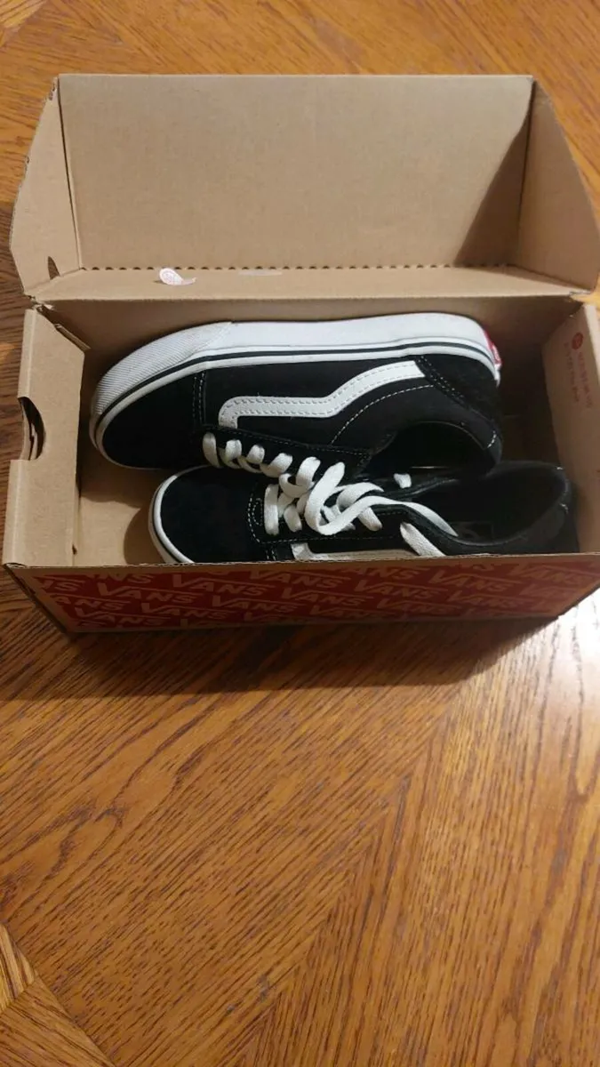 VANS Junior Trainers - Image 3