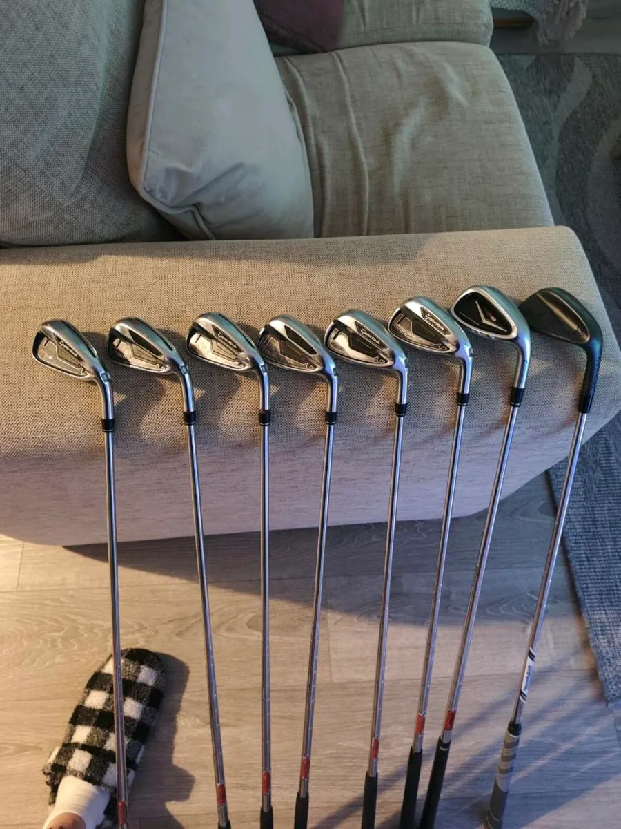 Set of Taylormade irons - Image 1