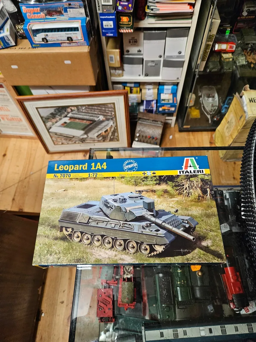 Airfix Italeri German Leopard Tank
