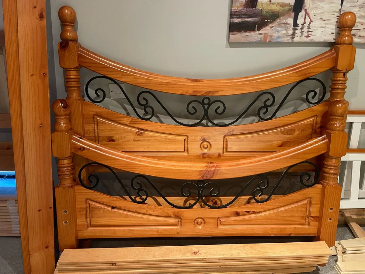 Very Solid 4Ft 6” Double Wooden Bed - Can Deliver - Image 2