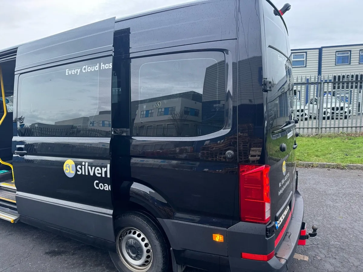 192 Wheel Chair access Mann 15 seater minibus - Image 4