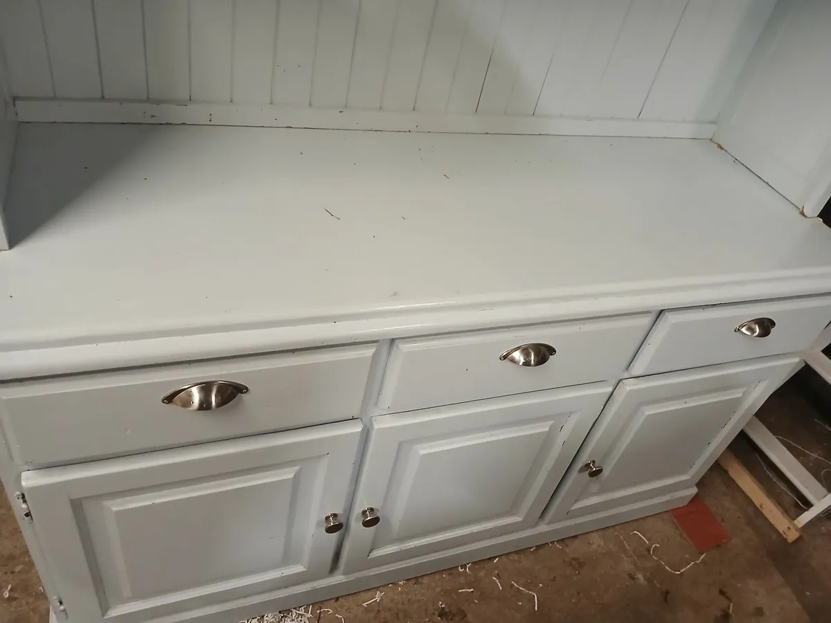 Kitchen dresser - Image 2