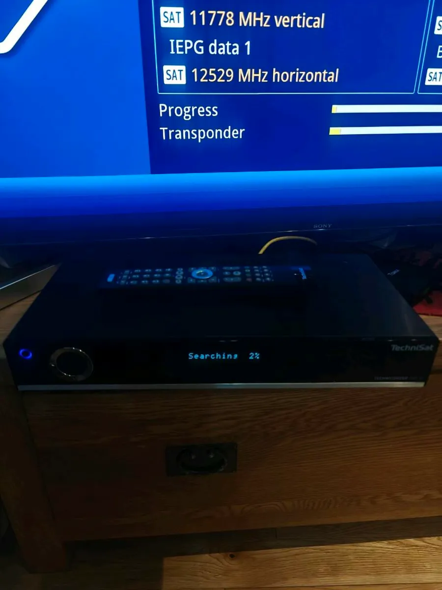 Satellite receiver - Image 2