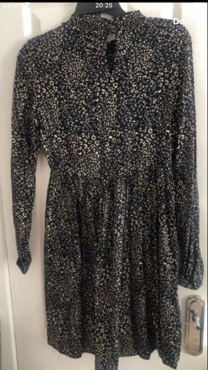 Ladies  stunning Zara dress size S €10 - Image 2