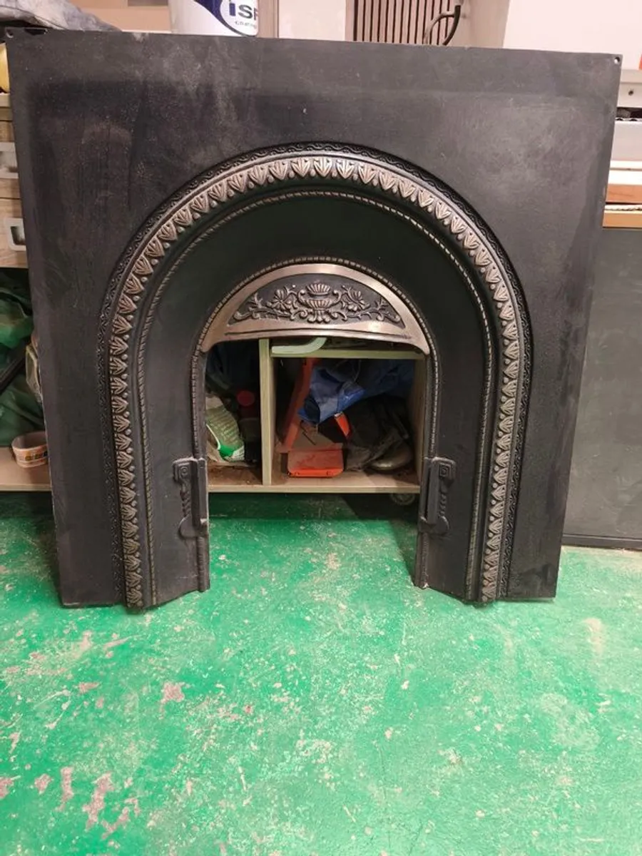 Fireplace insert - Image 2