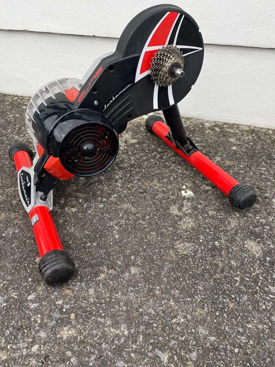 Bike trainer - Image 1