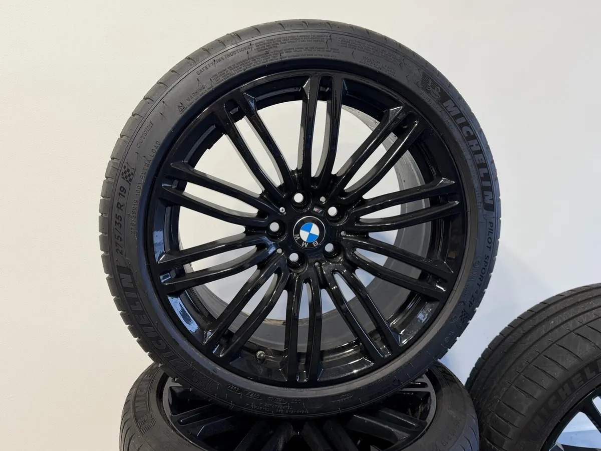 19” GENUINE BMW ALLOYS - Image 2