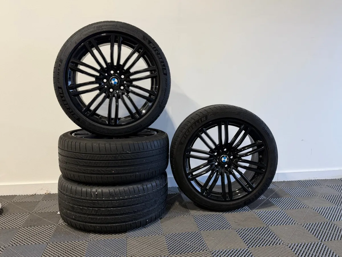 19” GENUINE BMW ALLOYS - Image 1